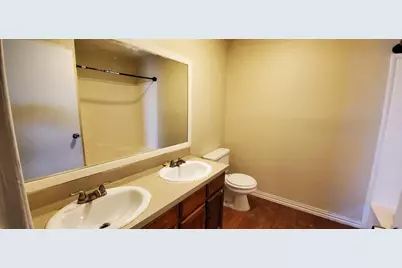 811 N Spears Street #102, Alvarado, TX 76009 - Photo 7