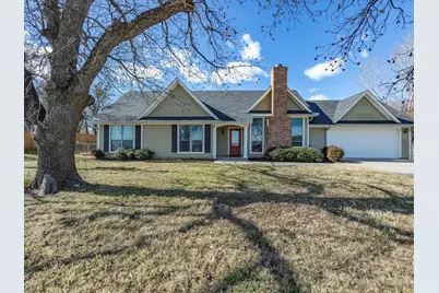 202 S Stratton Street, Decatur, TX 76234 - Photo 3