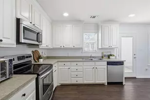 202 S Stratton St, Decatur, TX 76234 - Photo 13