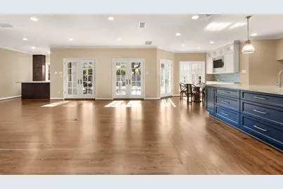 6214 Deloache Avenue, Dallas, TX 75225 - Photo 11