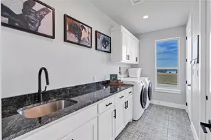 6641 Buffalo Rdg Cir, Godley, TX 76044 - Photo 11