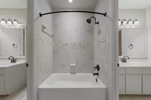 109 Meadowlands Dr, Denton, TX 76210 - Photo 25