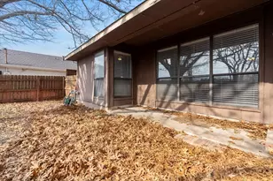 7910 Meadowlark Ln, Rowlett, TX 75088 - Photo 39