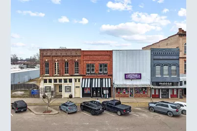 121 E 5th Street #2, Bonham, TX 75418 - Photo 3