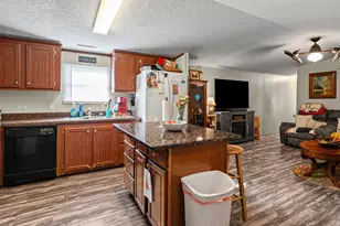 7040 Horseshoe Bend Trail, Weatherford, TX 76087 - Photo 11