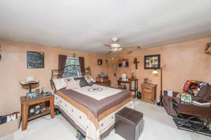 196 S Perch Rd, Bowie, TX 76230 - Photo 13