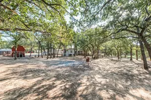 196 S Perch Rd, Bowie, TX 76230 - Photo 31