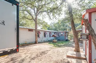 196 S Perch Rd, Bowie, TX 76230 - Photo 27