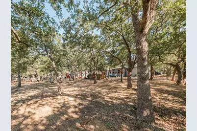 196 S Perch Road, Bowie, TX 76230 - Photo 27