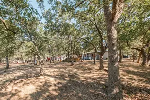 196 S Perch Rd, Bowie, TX 76230 - Photo 27