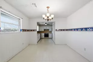 1701 Berkshire St, Waco, TX 76705 - Photo 5