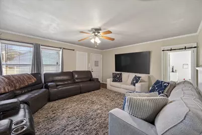 1310 N Estes Street, Stephenville, TX 76401 - Photo 9