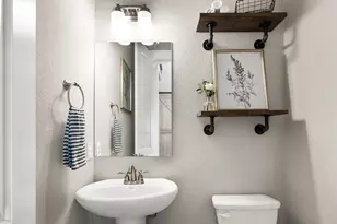 1616 Canals Dr, Little Elm, TX 75068 - Photo 5