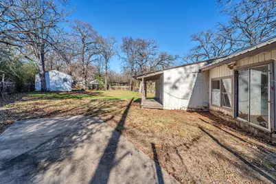219 Fernwood Drive, Mabank, TX 75156 - Photo 9