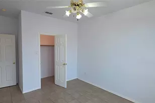 5801 Homestead Ct, Arlington, TX 76017 - Photo 37