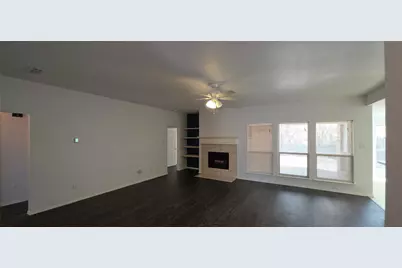 5801 Homestead Court, Arlington, TX 76017 - Photo 3