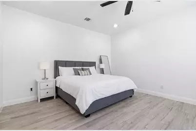 649 Charlotte Lane, Burleson, TX 76028 - Photo 23