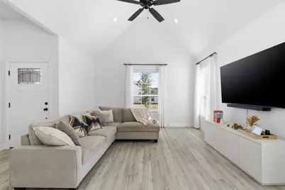 649 Charlotte Lane, Burleson, TX 76028 - Photo 11