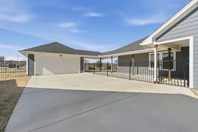 649 Charlotte Lane, Burleson, TX 76028 - Photo 7