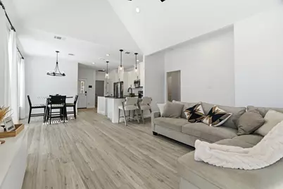 649 Charlotte Lane, Burleson, TX 76028 - Photo 9