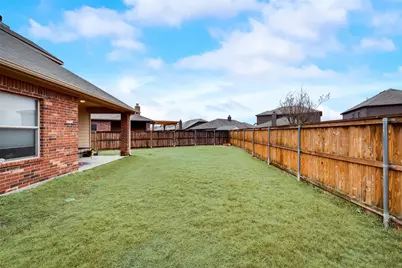 10928 Hawks Landing Road, Fort Worth, TX 76052 - Photo 11