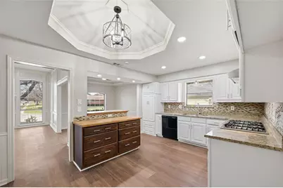 1928 Meandering Way, McKinney, TX 75071 - Photo 5