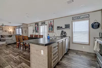 334 Lake Whitney Drive, Whitney, TX 76692 - Photo 9