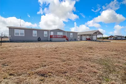 334 Lake Whitney Drive, Whitney, TX 76692 - Photo 3