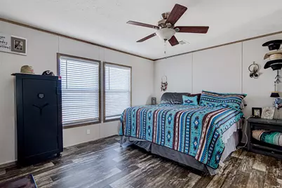 334 Lake Whitney Drive, Whitney, TX 76692 - Photo 17