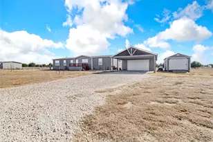334 Lake Whitney Dr, Whitney, TX 76692 - Photo 1