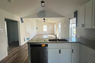 108 N Ash St, Springtown, TX 76082 - Photo 17