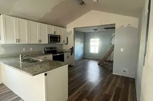 108 N Ash St, Springtown, TX 76082 - Photo 9