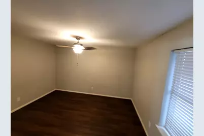 1122 N Center Street, Arlington, TX 76011 - Photo 7