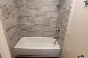 1122 N Center St, Arlington, TX 76011 - Photo 3