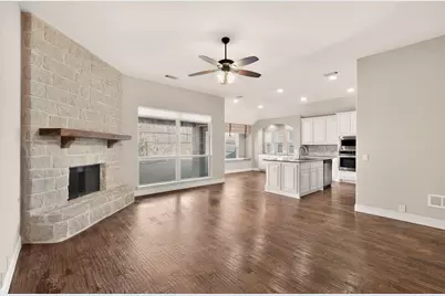 832 Monticello Drive, Burleson, TX 76028 - Photo 9