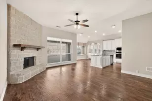 832 Monticello Dr, Burleson, TX 76028 - Photo 9