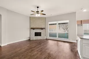 832 Monticello Dr, Burleson, TX 76028 - Photo 9