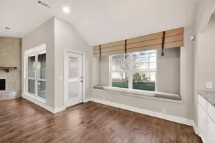 832 Monticello Dr, Burleson, TX 76028 - Photo 15