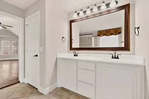 832 Monticello Dr, Burleson, TX 76028 - Photo 19