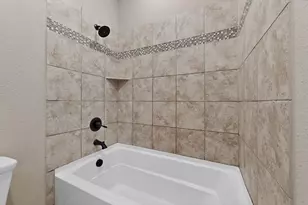 832 Monticello Dr, Burleson, TX 76028 - Photo 25