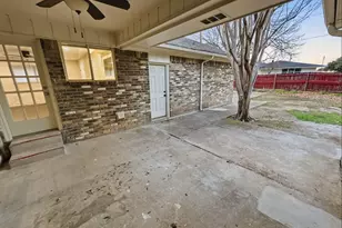 2409 Castle St, Irving, TX 75038 - Photo 29