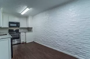 5 E Townhouse Ln, Grand Prairie, TX 75052 - Photo 7