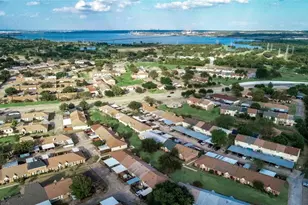 5 E Townhouse Ln, Grand Prairie, TX 75052 - Photo 19