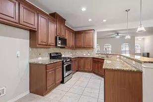 8620 Papa Trail, McKinney, TX 75070 - Photo 9