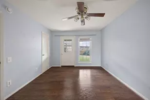 2801 Vancouver St, Irving, TX 75062 - Photo 21