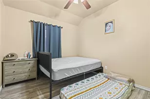 1931 Hearthside Ln, Garland, TX 75044 - Photo 11