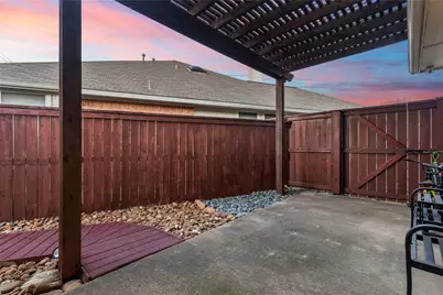 1931 Hearthside Lane, Garland, TX 75044 - Photo 17