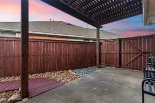 1931 Hearthside Ln, Garland, TX 75044 - Photo 17