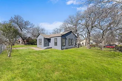 3841 Avenue M, Fort Worth, TX 76105 - Photo 11
