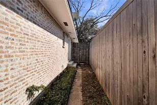 8489 Banquo Dr, Dallas, TX 75228 - Photo 25